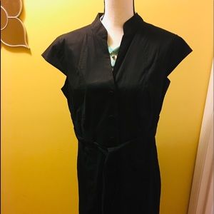 Beautiful black dress, nwot.